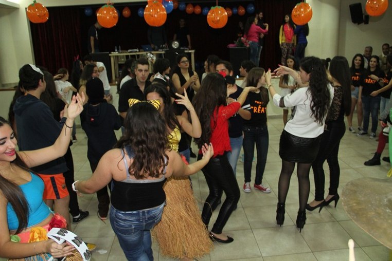 Notre Dame Des Anges Party